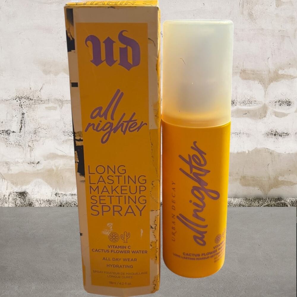 Urban Decay All Nighter Vitamin C Hydrating Makeup Setting Spray NEW